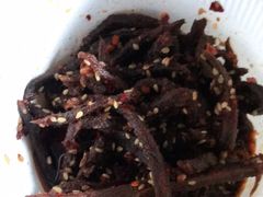 麻辣牛肉干-鑫记婆婆兔·兔头(春熙店)