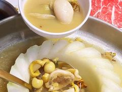 -禄婶鸡煲·打边炉