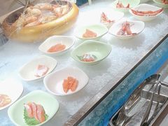 -腾阁自助餐厅(朝林广场店)