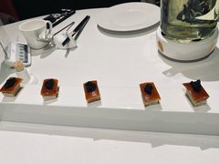 -贝勒爷·酥不腻烤鸭