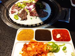 -牛味道炭火烤肉(湖前总店)