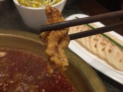 -小天鹅火锅·一线江景洪鼎旗舰店(洪崖洞店)