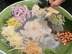 -得意咚瓜·顺德鱼生·冬瓜火锅(深圳首店)