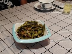 香辣毛豆-顶峰夜宴·龙虾烧烤大排档(九江学院店)