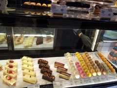 -黑草莓(重庆路店)