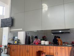 -容里煲仔饭(利丰北路店)