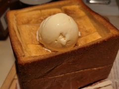 -绿茶餐厅(同成街华联店)