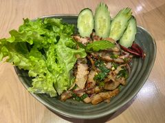 猪颈肉沙拉-mango tree芒果树泰国餐厅(青岛万象城店)