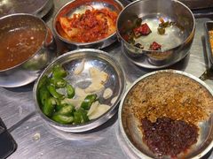 -哈哈碳都·牛肋条无限自助烤肉(台江万达店)