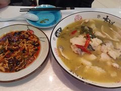 -辣小妮de川菜馆(红旗Mall店)
