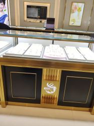 -老凤祥(长安万达店)