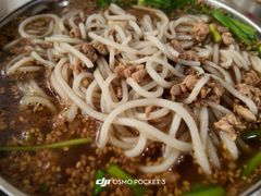 -正宗杨记普洱酸醋米线(总店)