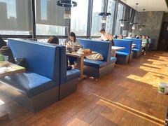 卡座-金牌老碗时尚陕菜(王府井百货店)