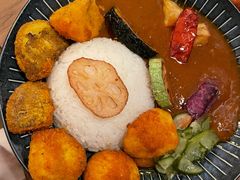 炸小菇咖喱饭-负海拔咖喱