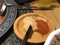 -杨肥肠火锅大排档(火车站花园店)
