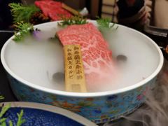 -山川小町·极番烧肉(新地假日广场店)