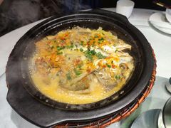 砂锅焗东海大黄鱼-小隐院子·庭院餐厅(大学城后湖店)