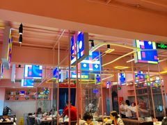-肥肥虾庄·金牌油焖大虾(首义路店)