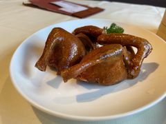 玻璃脆皮乳鸽-利苑酒家(金宝店)