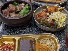 -红泥小火炉·东北泥炉烤肉(天一旗舰店)