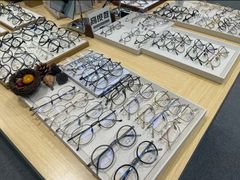 -Eziwish眼镜·蔡司授权店
