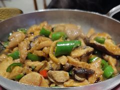 -渝是乎酸菜鱼(龙旗购物中心店)