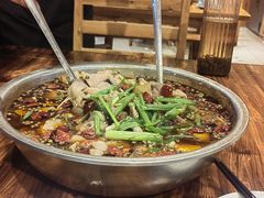 -乡土特色.冷锅鱼.牦牛肉汤锅