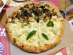 -乐凯撒披萨(东方新世界店)