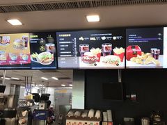 -麦当劳(国际社区店)