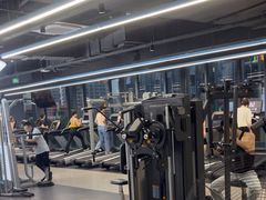 -超鹿运动(五四路恒力城店)