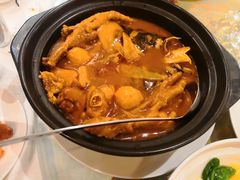 -尚味小厨·瓦罐煨汤