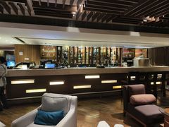 -广州中心皇冠假日酒店·汇点大堂吧