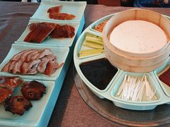 -羲和雅苑•北京烤鸭(瑞吉店)