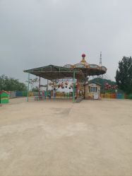 -窦王岭景区游乐场