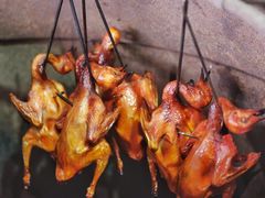 -大石鼓山庄·珠海第一烧猪