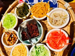 -包整·丝娃娃(甲秀楼景观店)