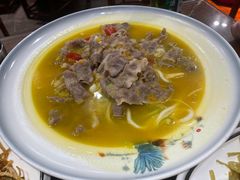 酸汤肥牛-老兰家传统烧烤炒菜泡馍(小南门店)