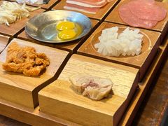 -银米·云南传统过桥米线(双廊黑金冠店)
