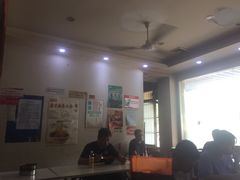 大堂-小龙大肉面馆