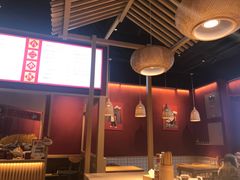 -八二小区抄手(龙湖上城天街店)