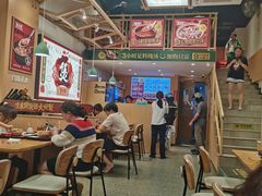 -华记煲仔华·煲仔饭(市桥易发店)