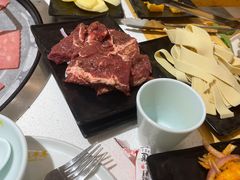 -执牛耳涮烤牛排火锅(伊河路店)