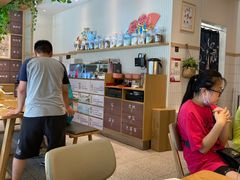 -必胜客(WOW昙华林店)