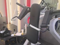 -英派斯健身旗舰店(海信国际中心馆)