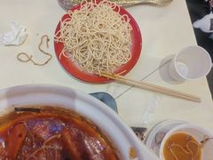 -霄汉牛三鲜湖北砂锅菜(万松园2店)