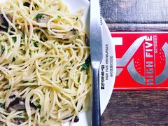 -HIGH FIVE哈福手工汉堡(桂林路店)