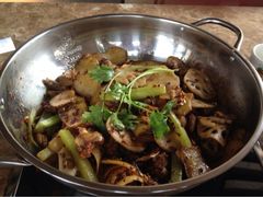 干锅牛蛙-蛙蛙叫干锅年代(簋街总店)