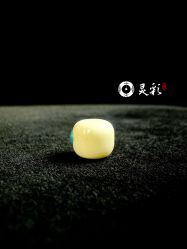-灵彩珠宝(朗香街店)
