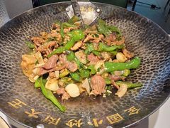 -费大厨辣椒炒肉(黄兴中心广场店)