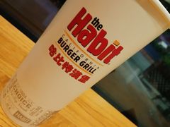 -The Habit Burger Grill 哈比特汉堡(爱琴海店)